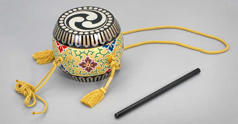 Keirouko (鶏婁鼓), c. 1995 | Gagaku keirouko made by Oozasaya (大笹屋) drum